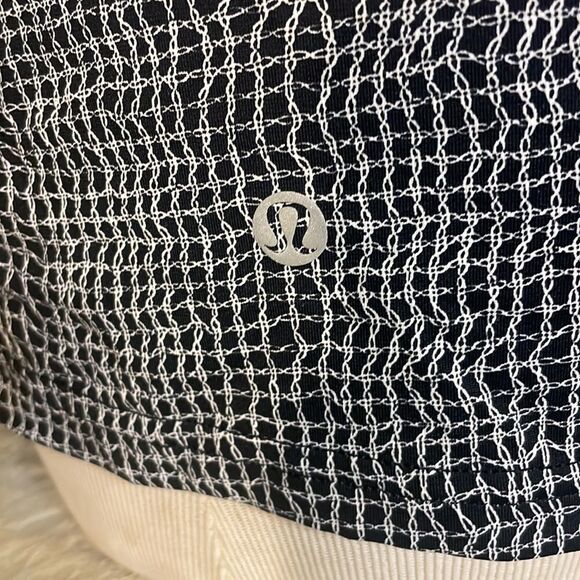 Lululemon tank top 6 (5365) - Picture 7 of 7